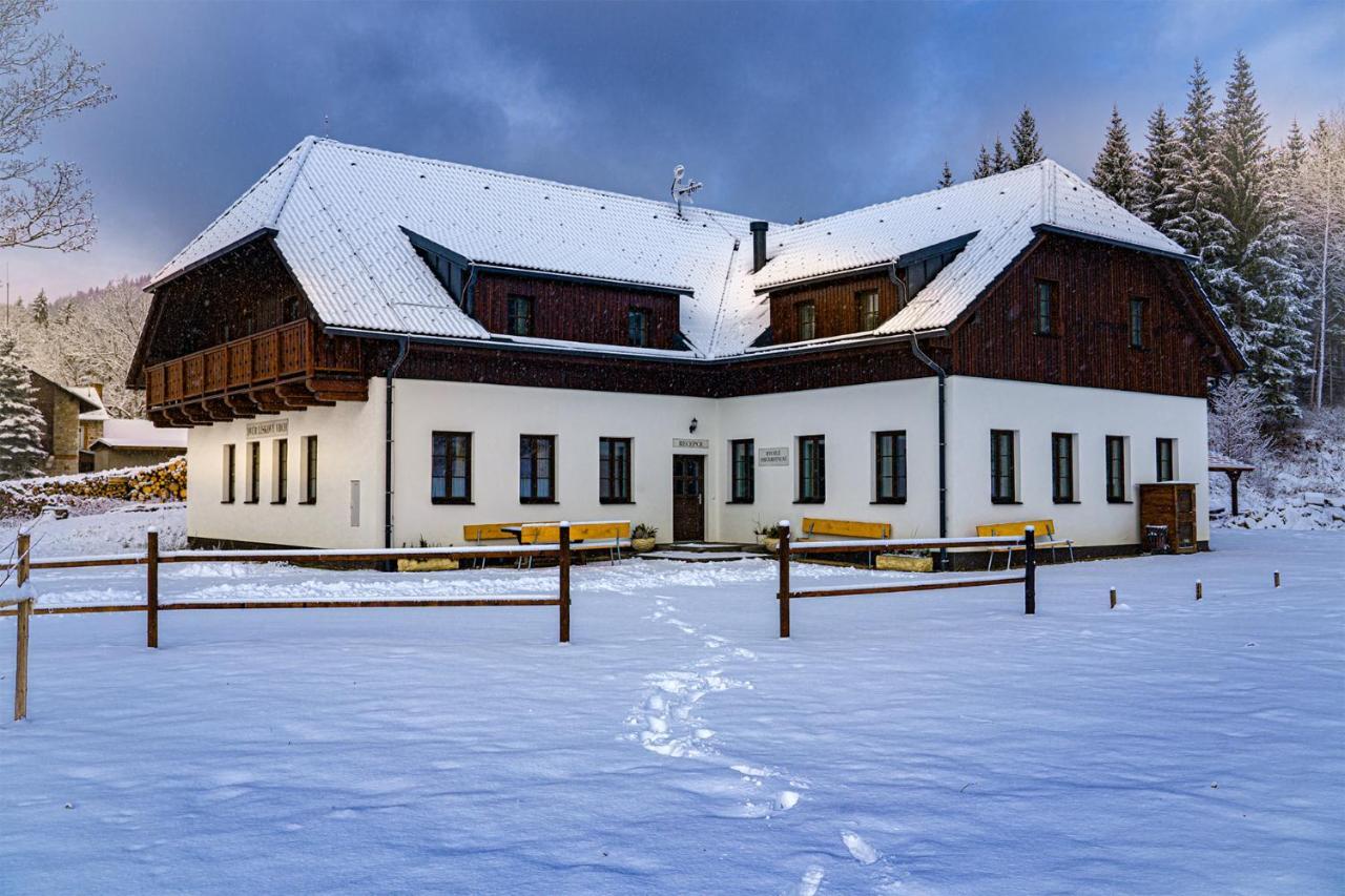 Hotel Dvůr Lískový vrch Strazny Exterior foto